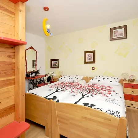 Luxury With Pool, Jacuzzi, Sauna And Gym Villa *