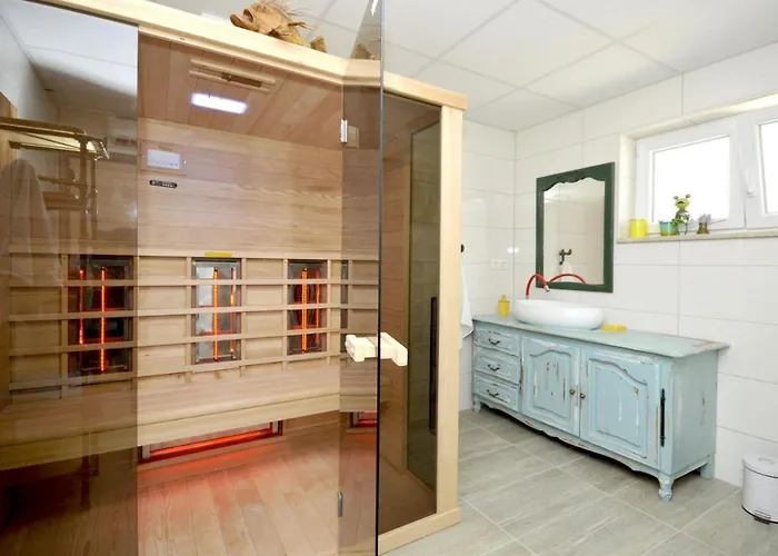 Luxury With Pool, Jacuzzi, Sauna And Gym Вилла *