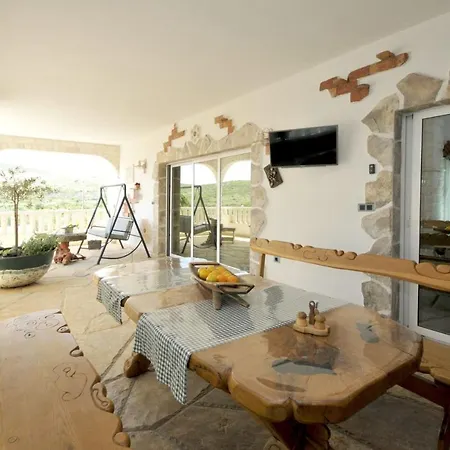 Luxury With Pool, Jacuzzi, Sauna And Gym Trogir
