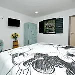 Luxury With Pool, Jacuzzi, Sauna And Gym Villa Trogir