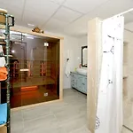 Luxury With Pool, Jacuzzi, Sauna And Gym Trogir