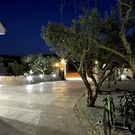 Luxury With Pool, Jacuzzi, Sauna And Gym Trogir