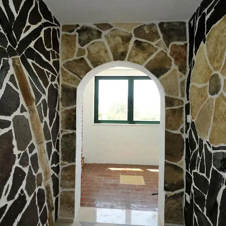 Luxury With Pool, Jacuzzi, Sauna And Gym * Τρογκίρ