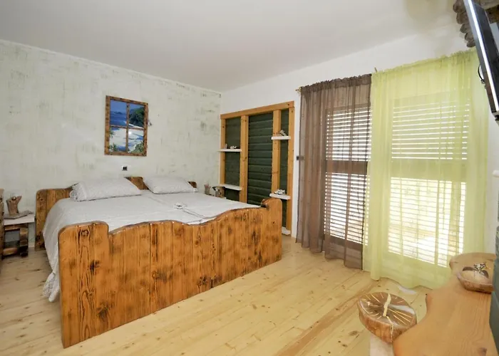 Luxury With Pool, Jacuzzi, Sauna And Gym Trogir